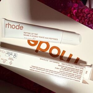 *SOLD ON EBAY* Rhode Cinnamon Roll Peptide Lip Tint - Ltd Edition - SOLD OUT